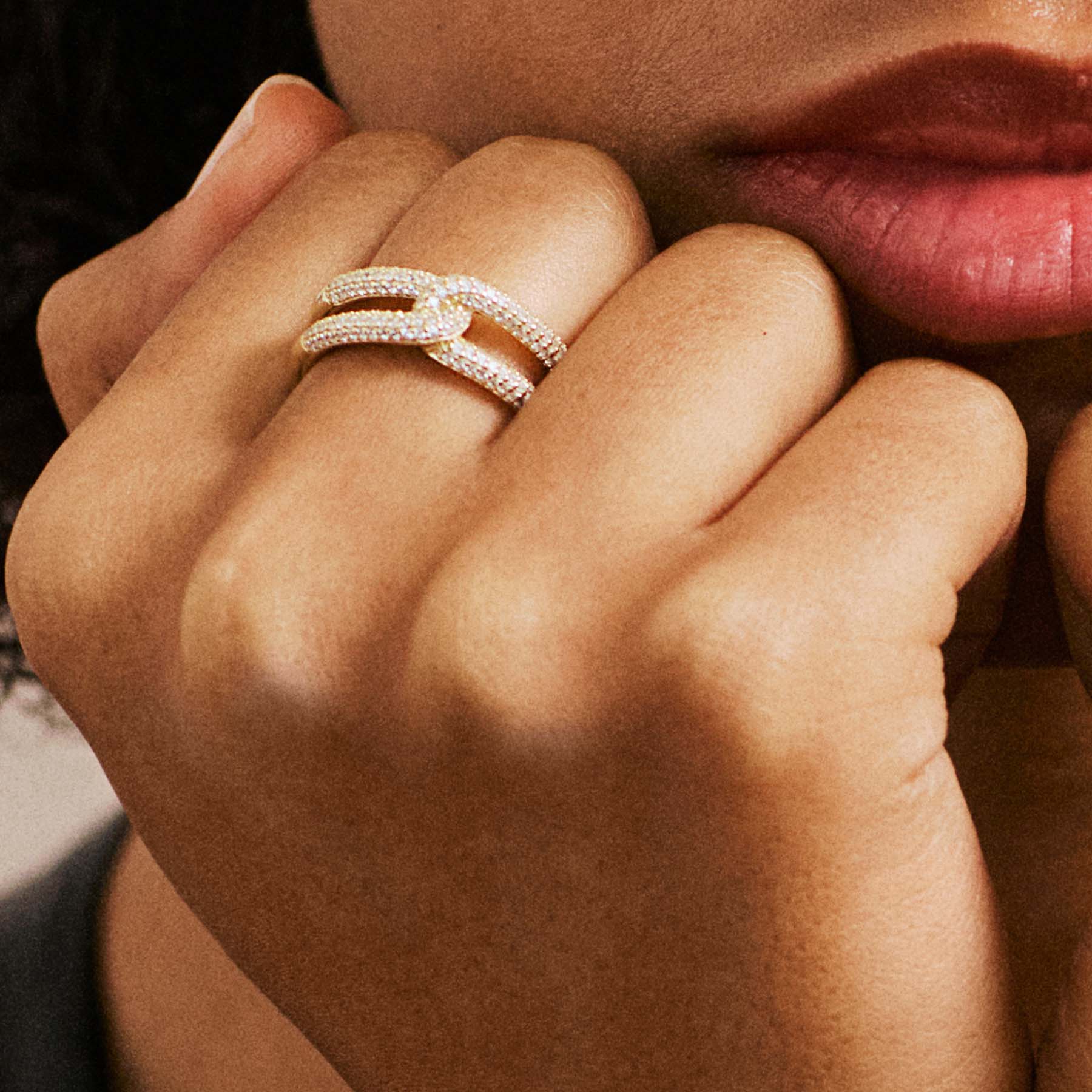 Rosato Anello fascia bianca - Vista 3