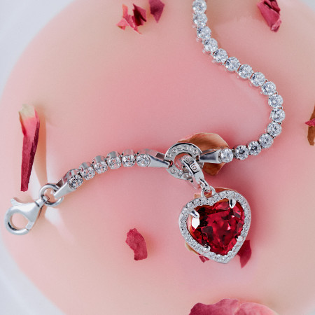 Storie Heart charm